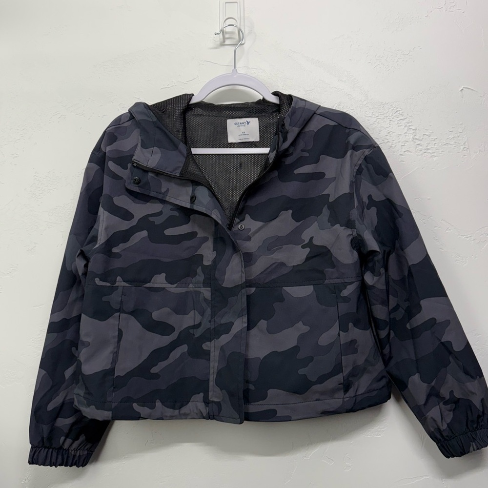 Old Navy Women’s XS Gray Camo Spring Jacket